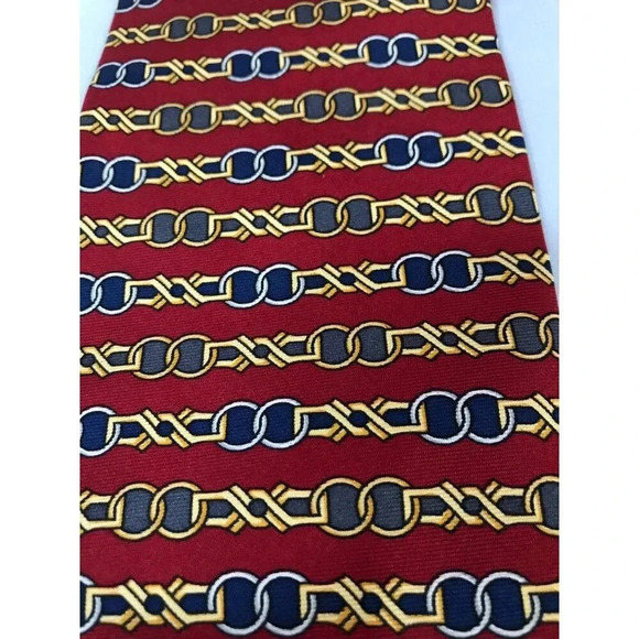 Paolo Gucci Red Horsebits Pattern High End 100% Italian Silk Classic Neck Tie - Picture 2 of 4